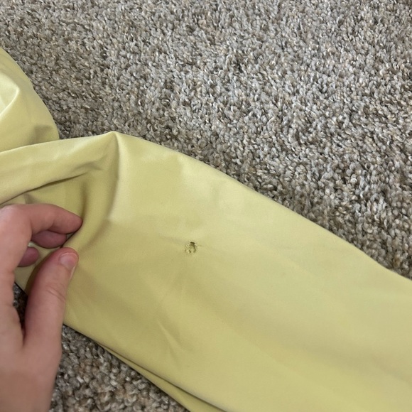 Lululemon Stretch High-Rise Jogger *Full Length
Finch Yellow Women’s Size 4 Run - Picture 10 of 11